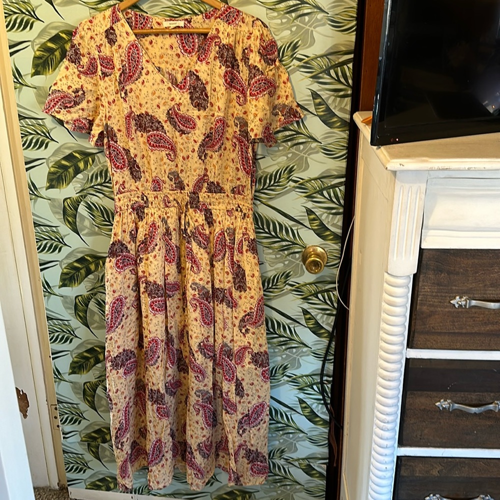 BB1- yellow red purple pattern dress easel medium med m